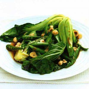 Зеленая овощная смесь с чесноком