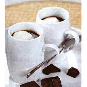 Кофе с шоколадом и сливками
