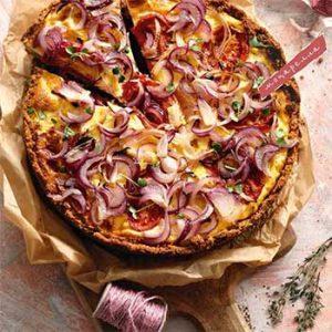 Открытый пирог «Моцарелла, помидоры и чеснок»