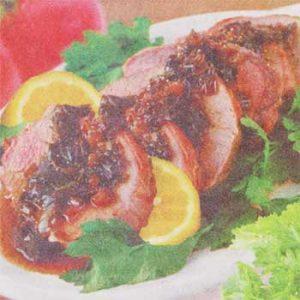 Свиная корейка в овощном соусе