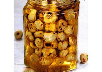 Гвоздичный мед с орехами