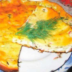 Пирог на кефире с яйцом и крабовыми палочками «Дуэт»