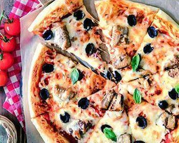 Пицца с сардинками «Неаполитана»